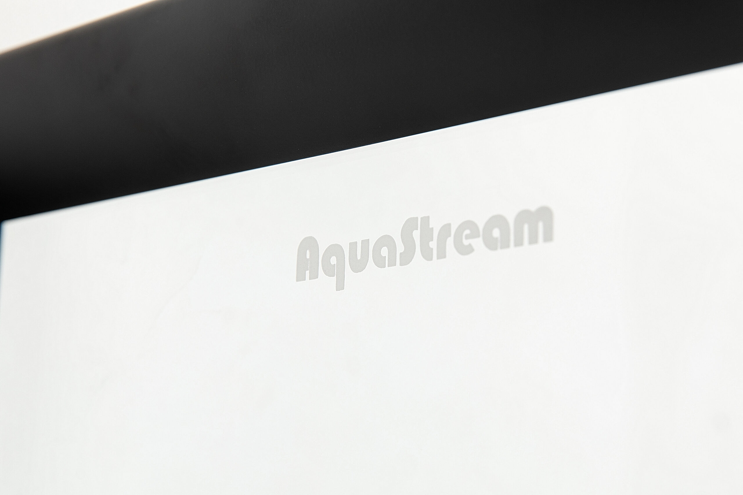 Душова кабіна AquaStream Ethos 100S розпашна All Blacks